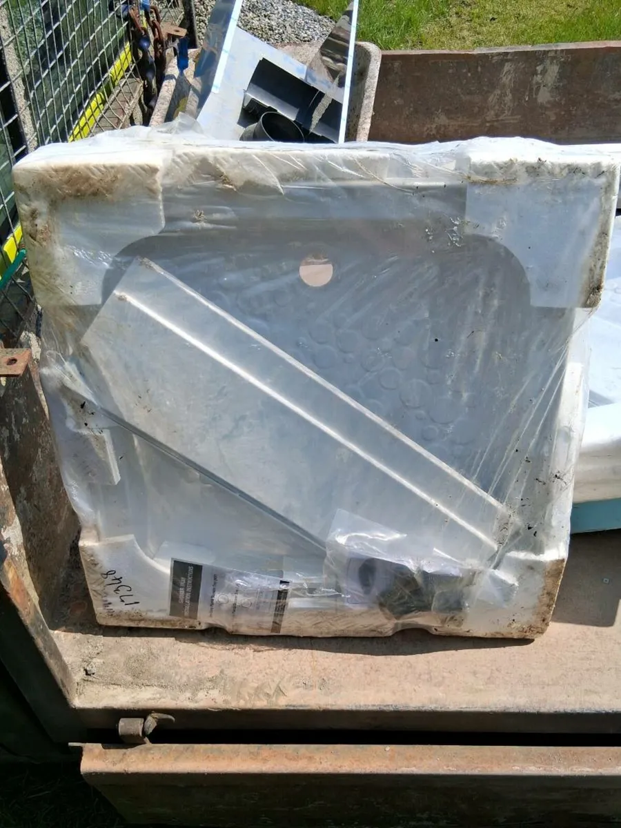 Shower trays 760mm x760mm - Image 2