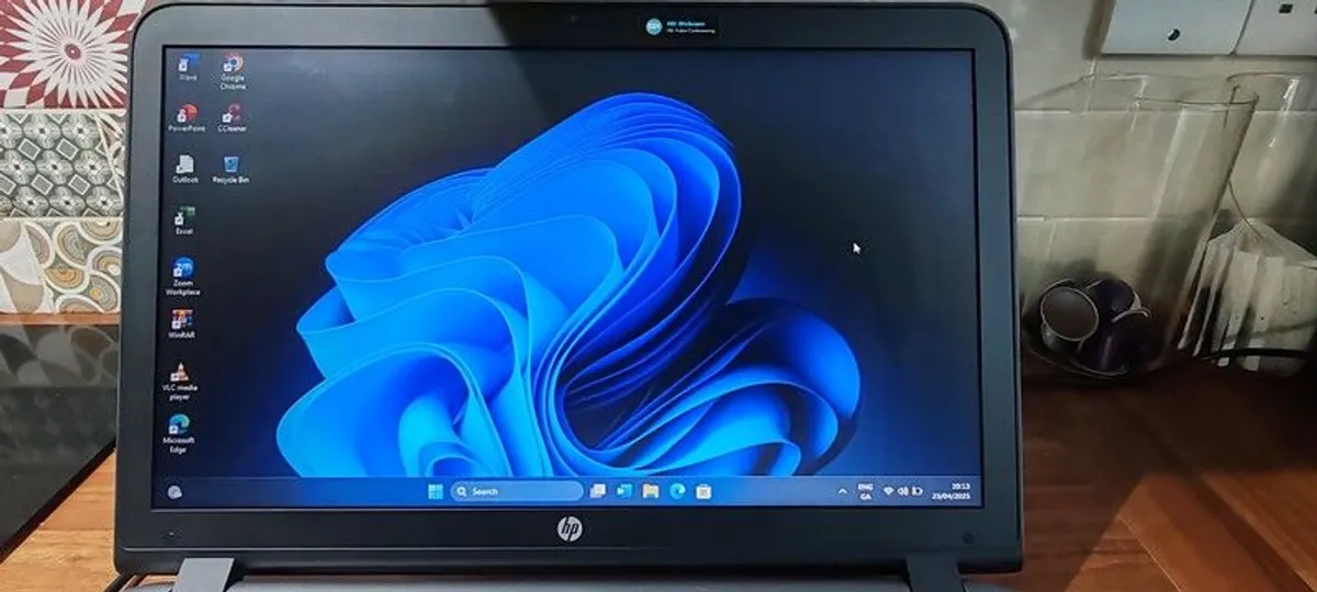 HP ProBook 450 G3 core i3 15.6" - Image 2