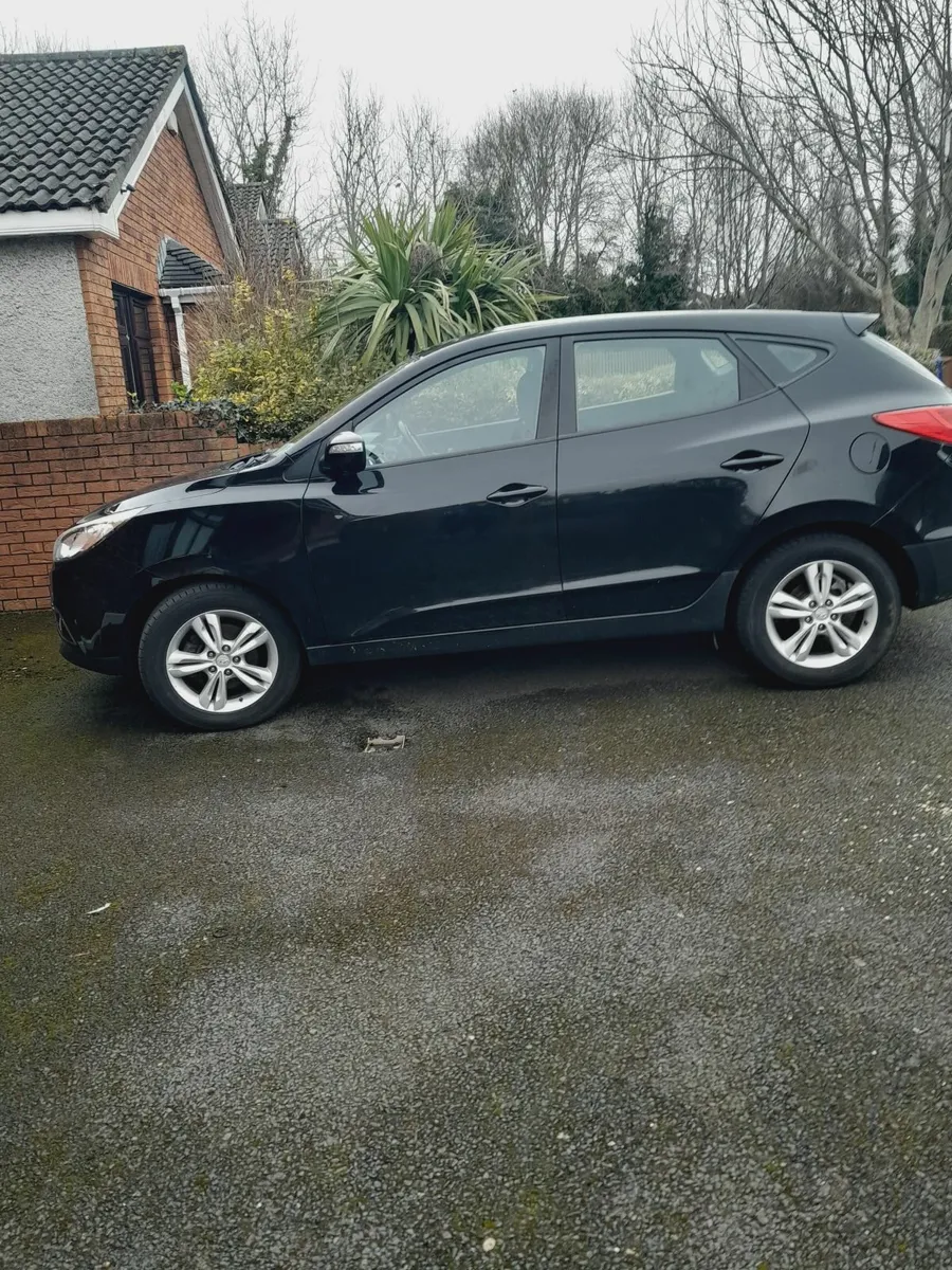 Hyundai ix35 2012 - Image 2