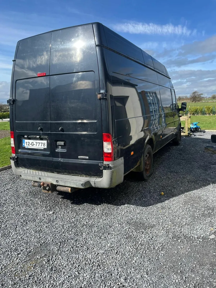 Ford Transit 2012 for breaking only - Image 1