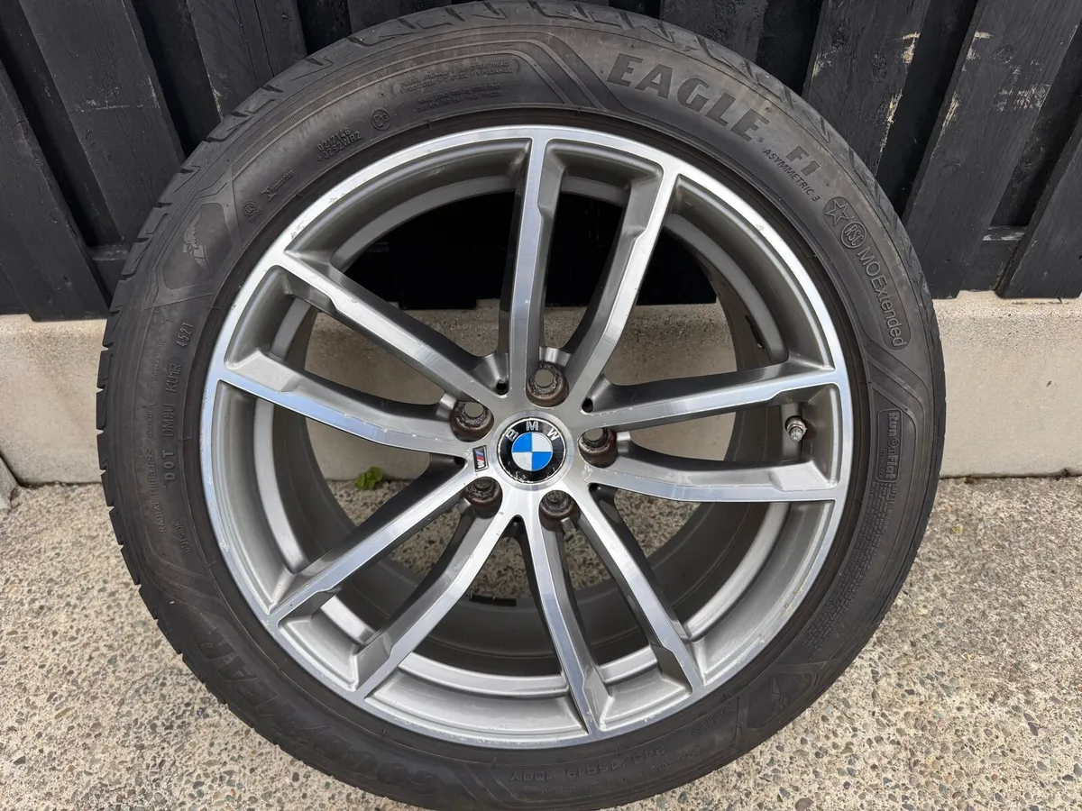 GENUINE BMW 18” WHEELS, NEW TYRES - Image 4