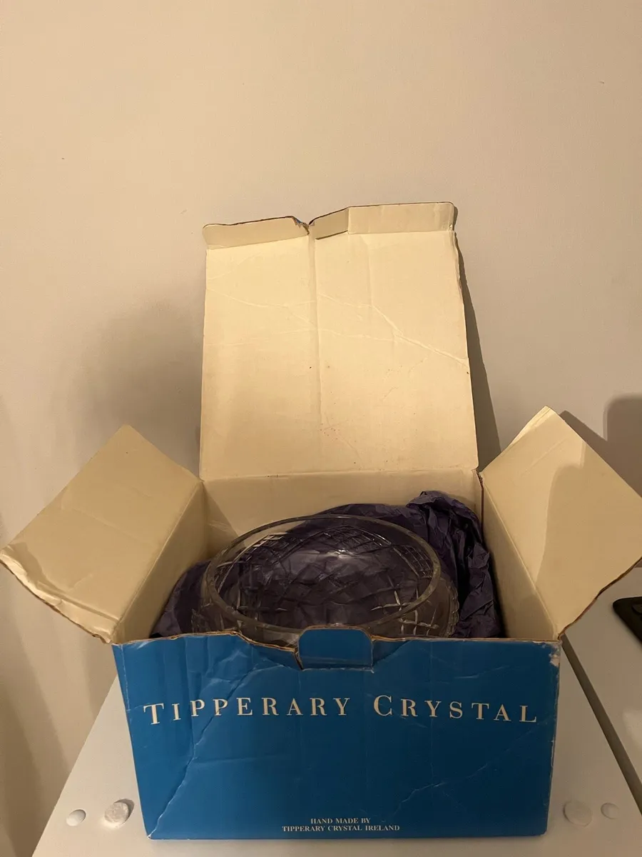 Tipperary crystal bowl 8 Brannagh bowl - Image 2