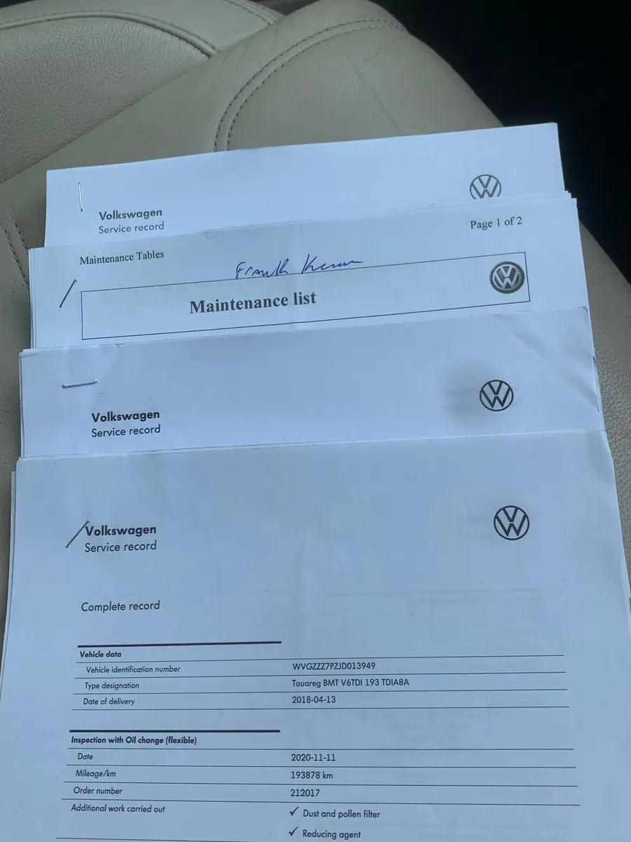 Volkswagen Touareg 2018 - Image 2
