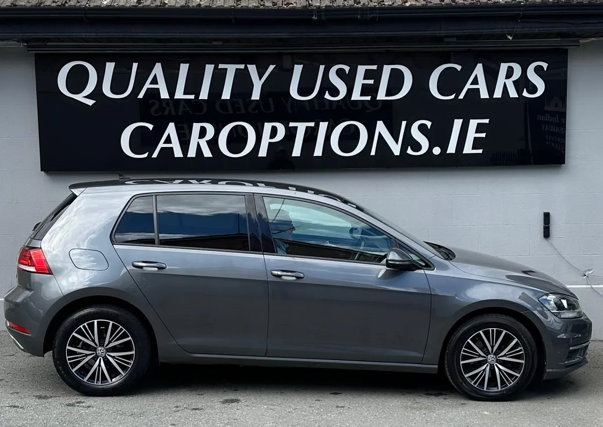 Volkswagen Golf 2017 - Image 1