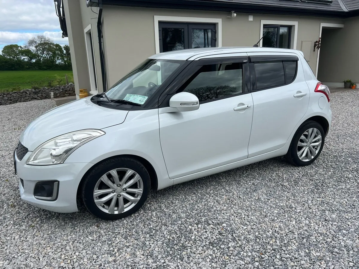 Suzuki Swift 1.2 litre Mild Hybrid - Image 2