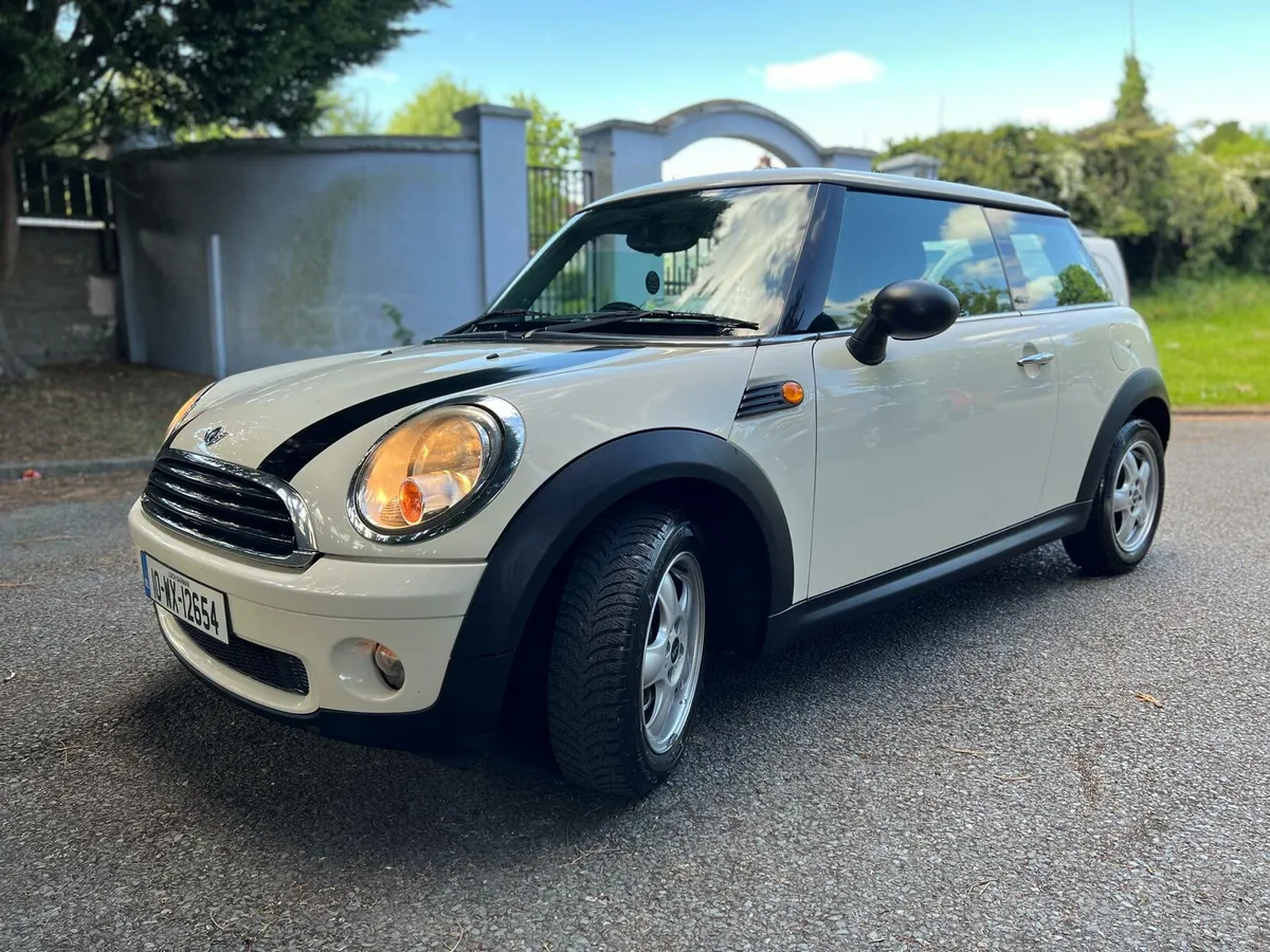 MINI COOPER 1.4 2010 - Image 2