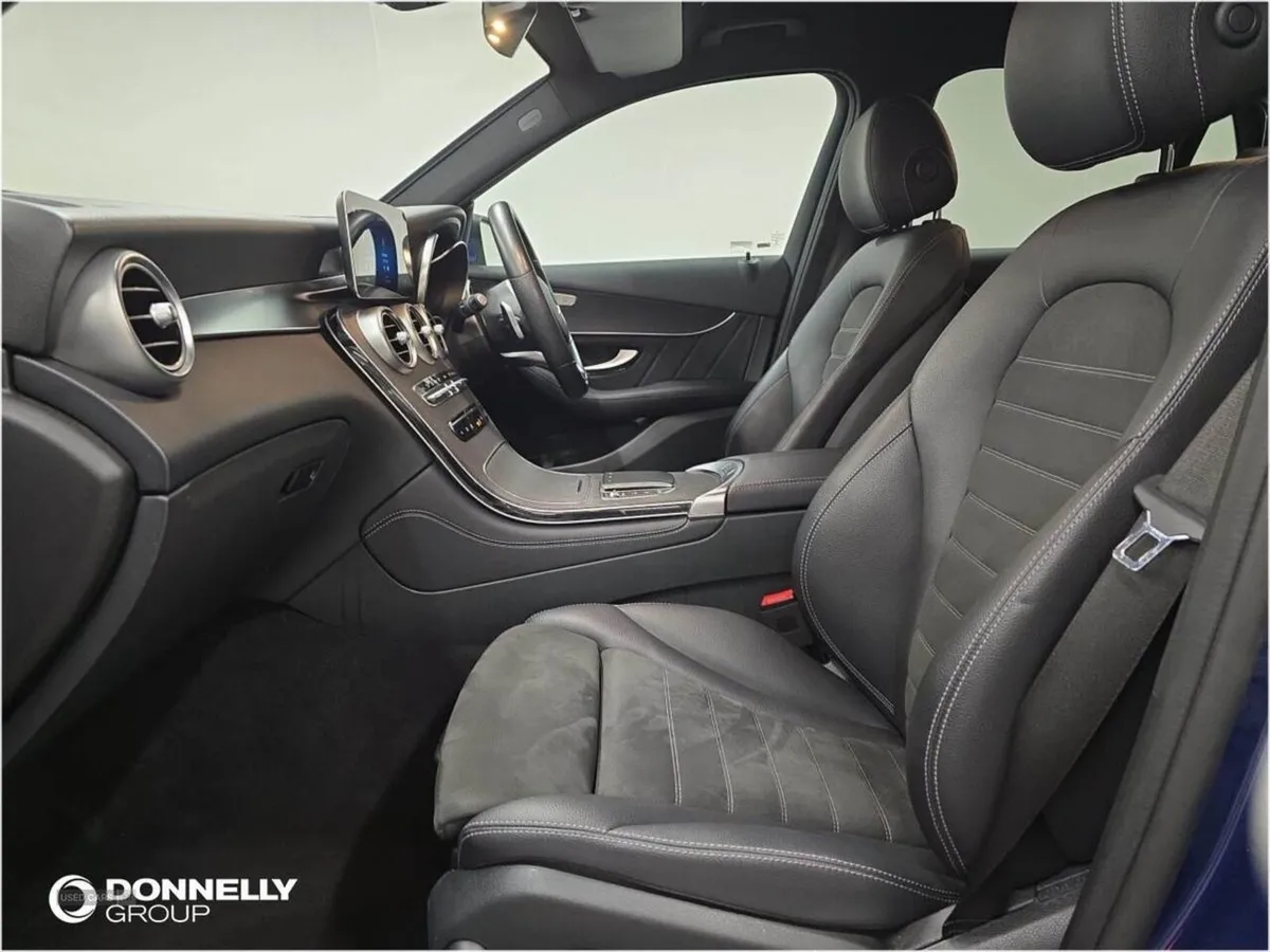 Mercedes-Benz GLC 220d 4matic AMG Line 5dr 9g-tro - Image 4