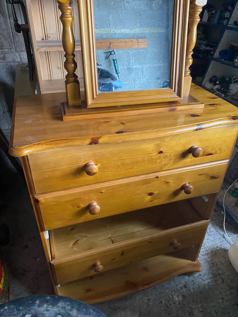 Furniture - Image 3