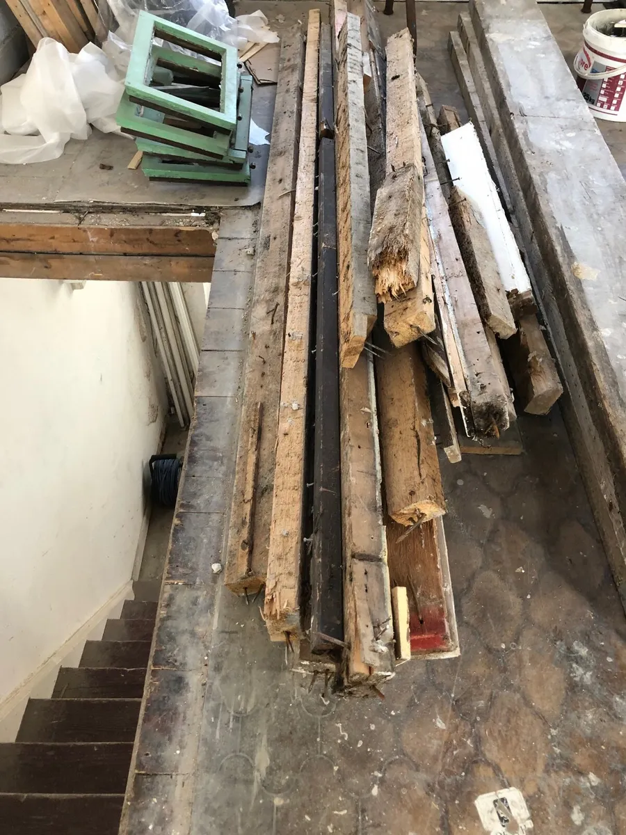 Free timber must be collected asap - Image 1