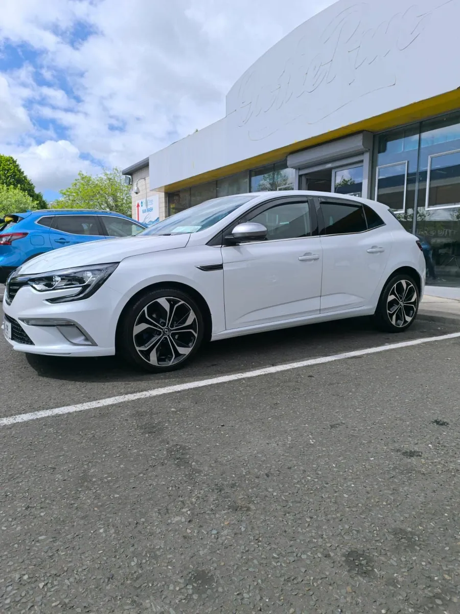 Renault Megane 2017 - Image 1