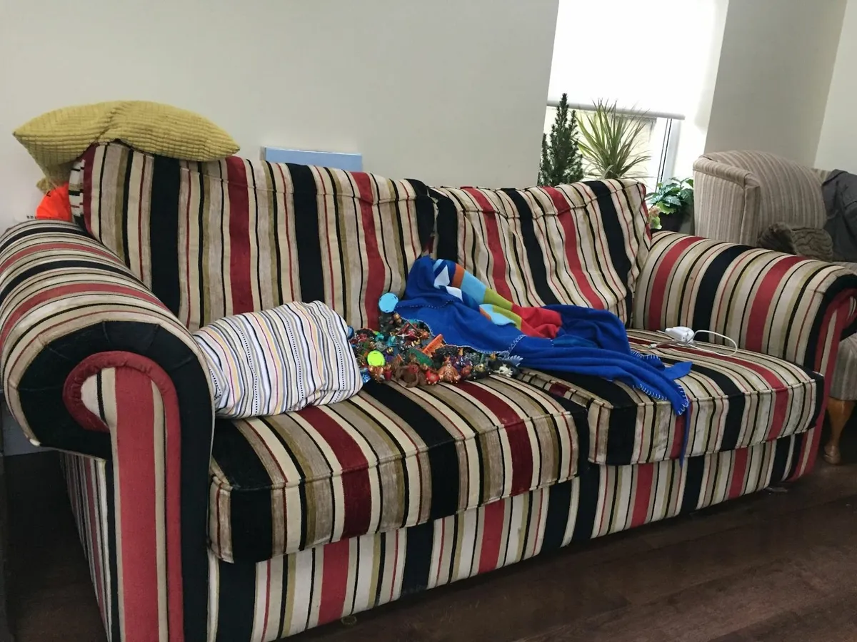 FREE Luxurious 4-seater Couch and Footstool - Image 2