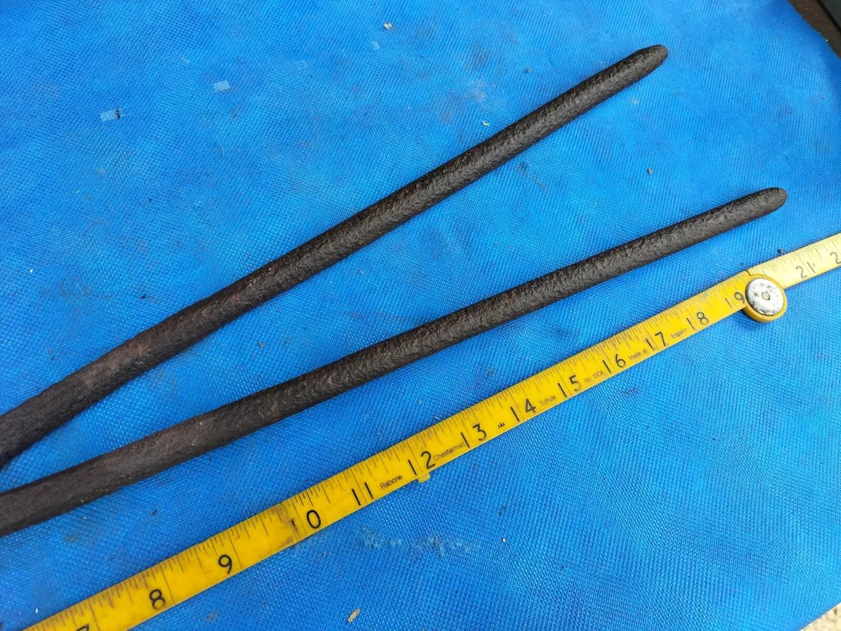 21" Blacksmiths Flat Tongs - Image 4