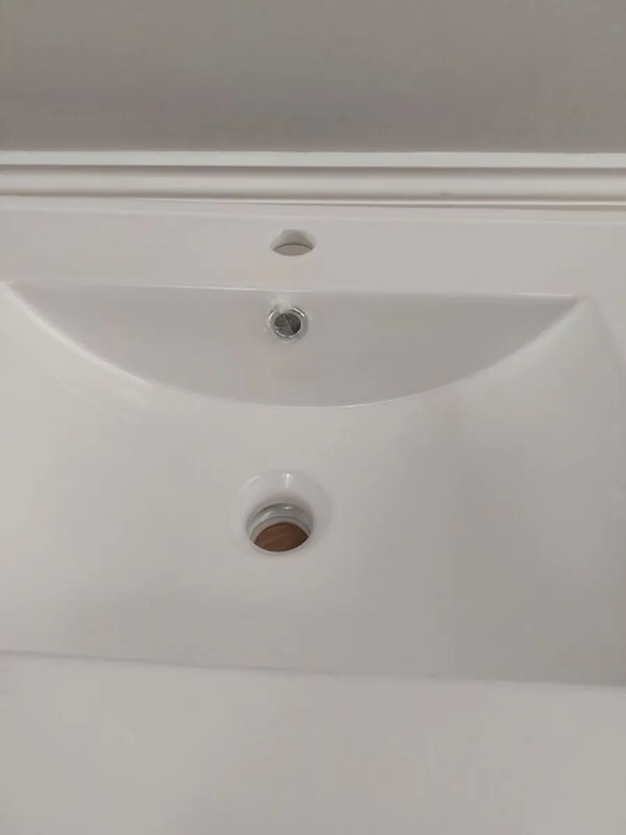 Wash hand basin sink - Image 3