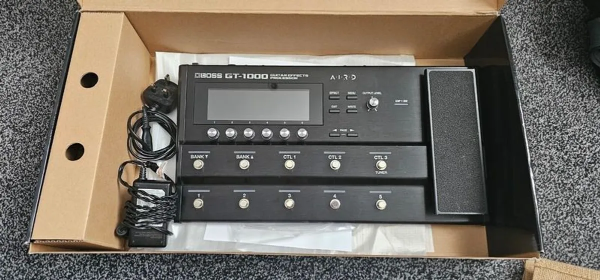 Boss Gt-1000 - Image 1