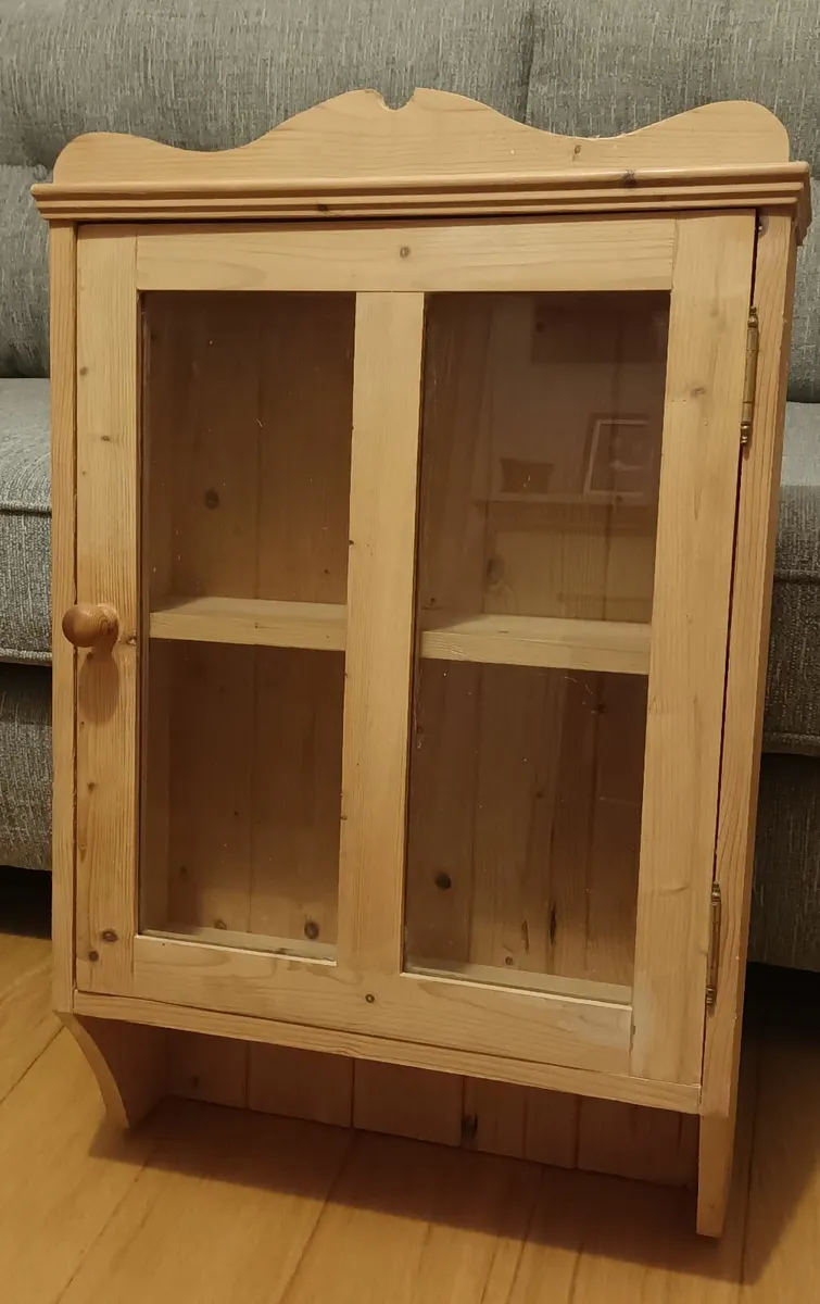 Wall cabinet - Image 1