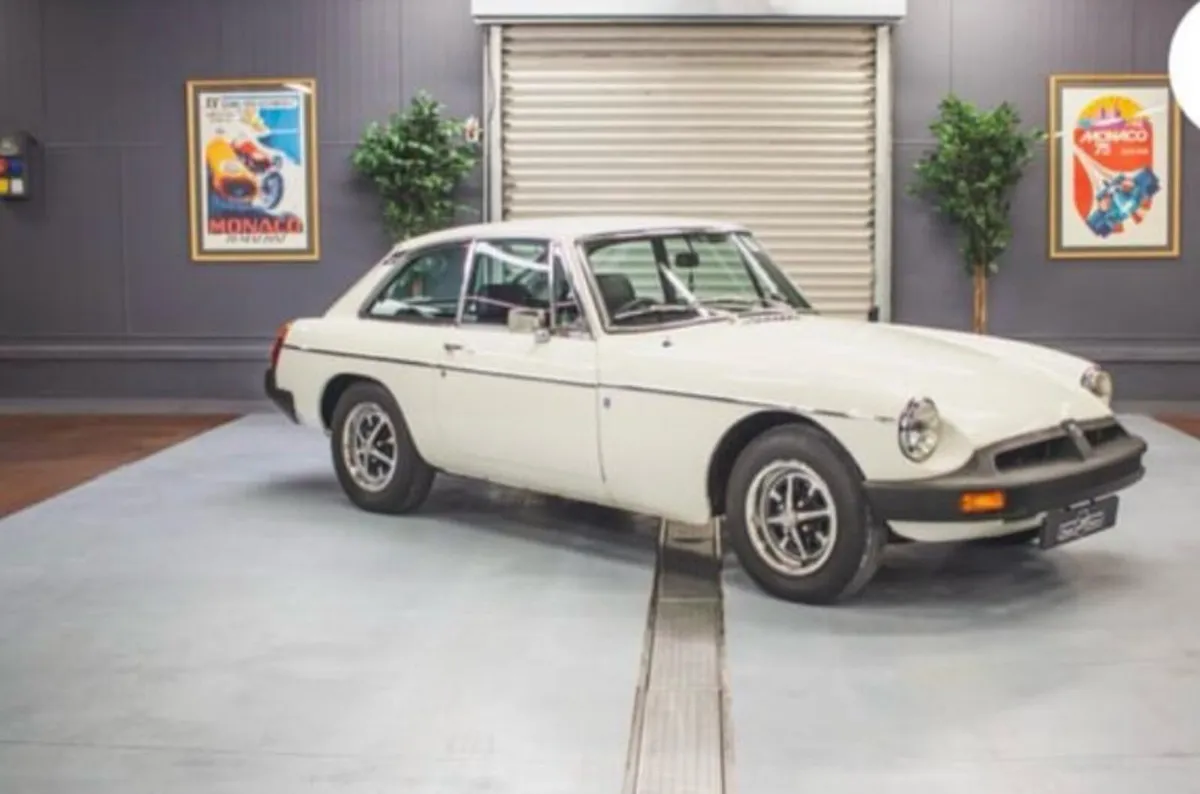 77 MG GT Cream - Image 1