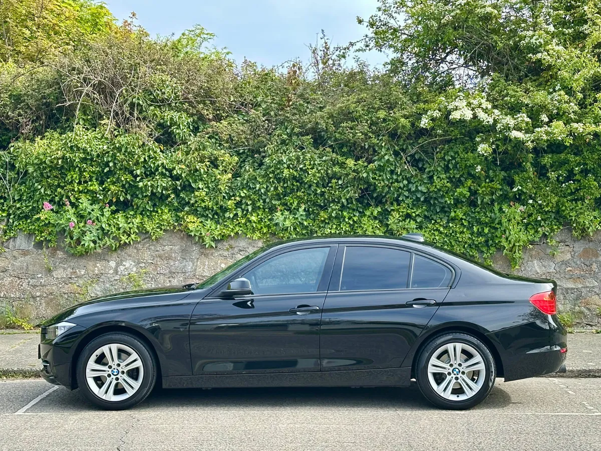 BMW 3-Series 2013 Sport 1.6 Petrol Saloon. - Image 4
