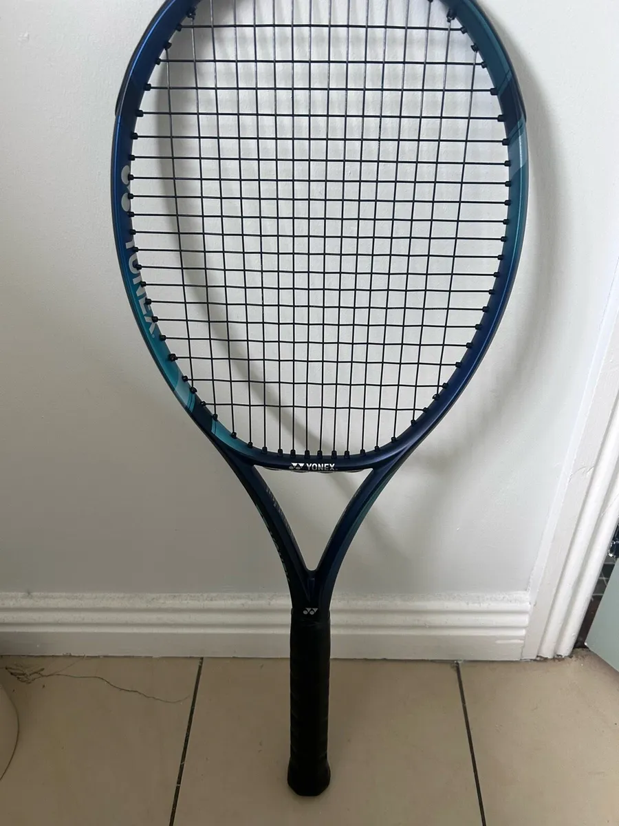 Yonex ezone 98 plus - Image 2