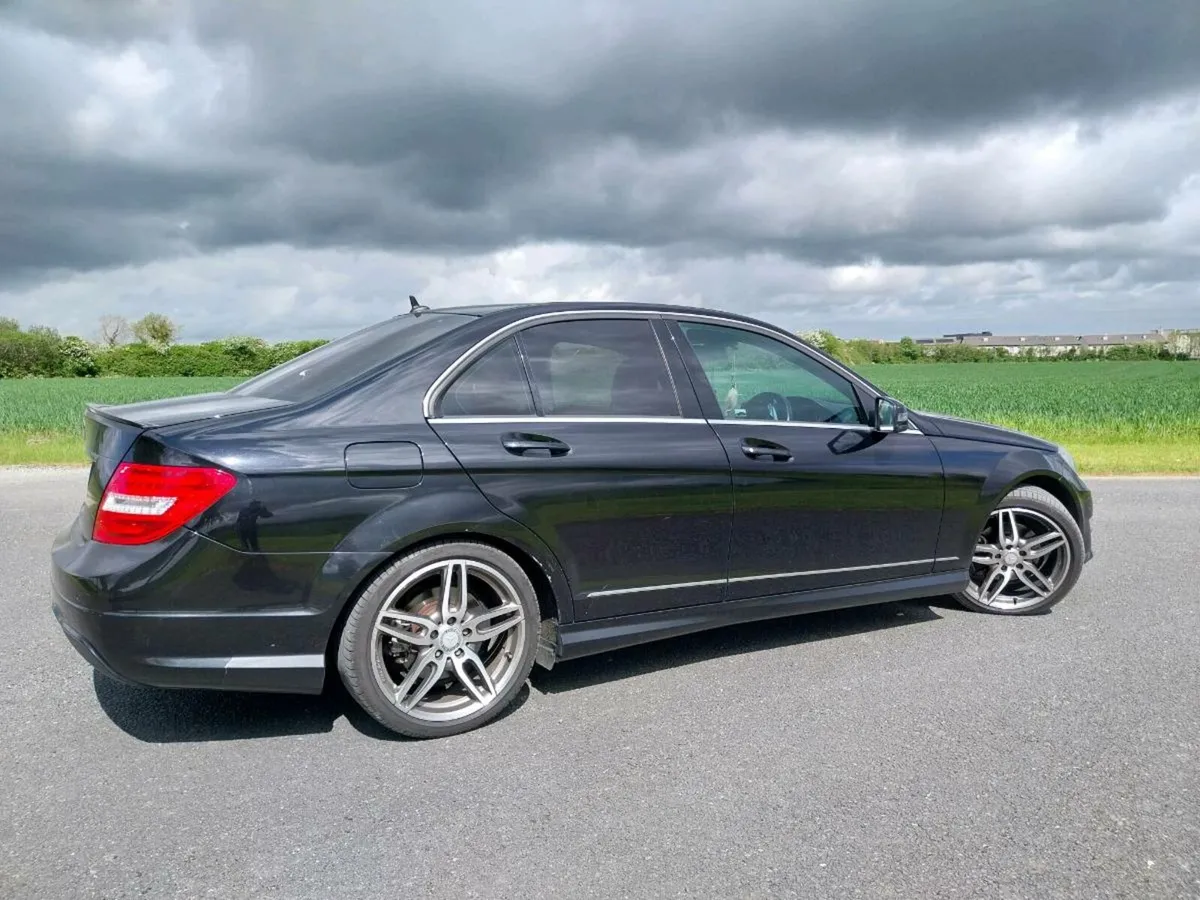 Mercedes C220 - Image 3