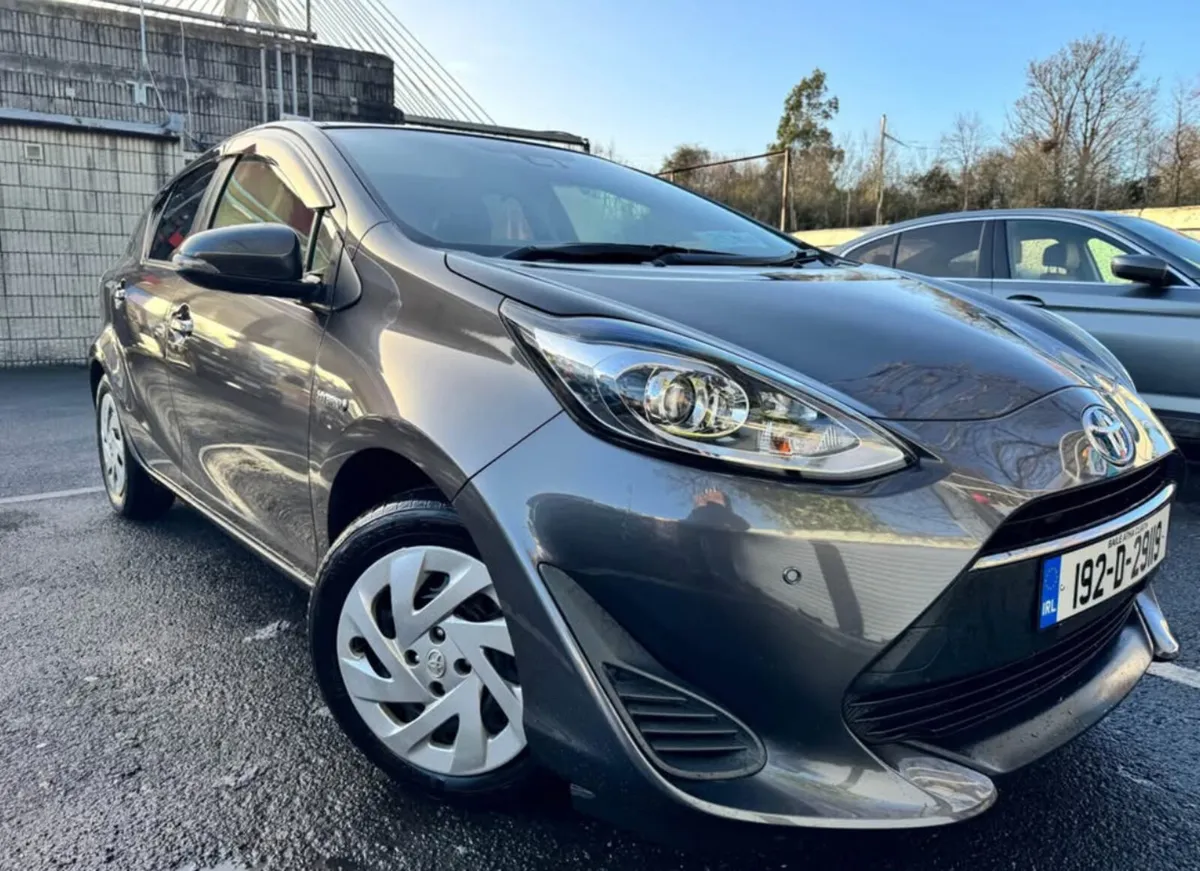 Toyota aqua 2019 hybrid automatic - Image 1