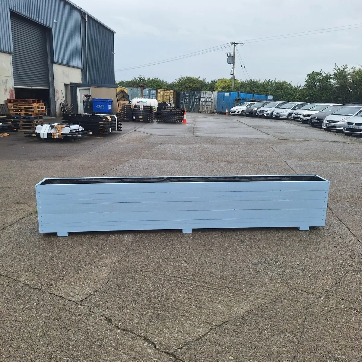 Large Custom Garden Planters - Image 3