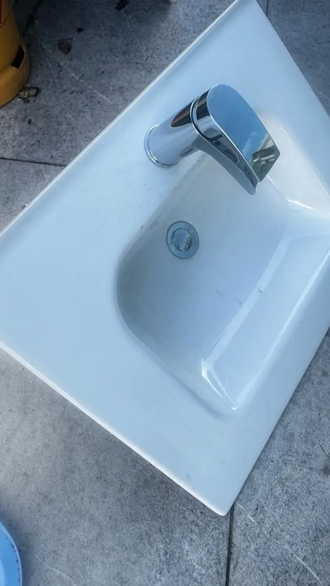 Sink - Image 2