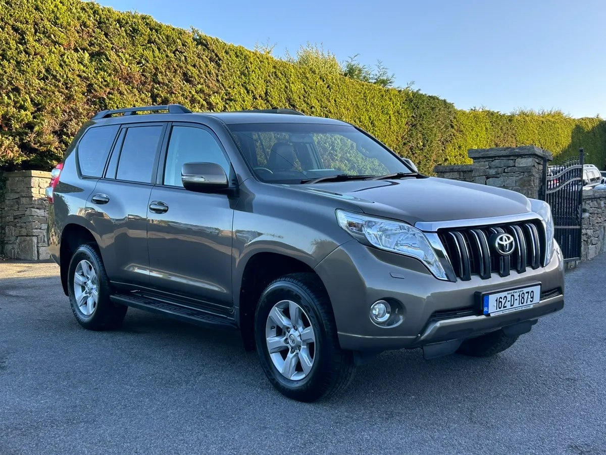 2016 Toyota landcruiser Business 2.8 - Image 1