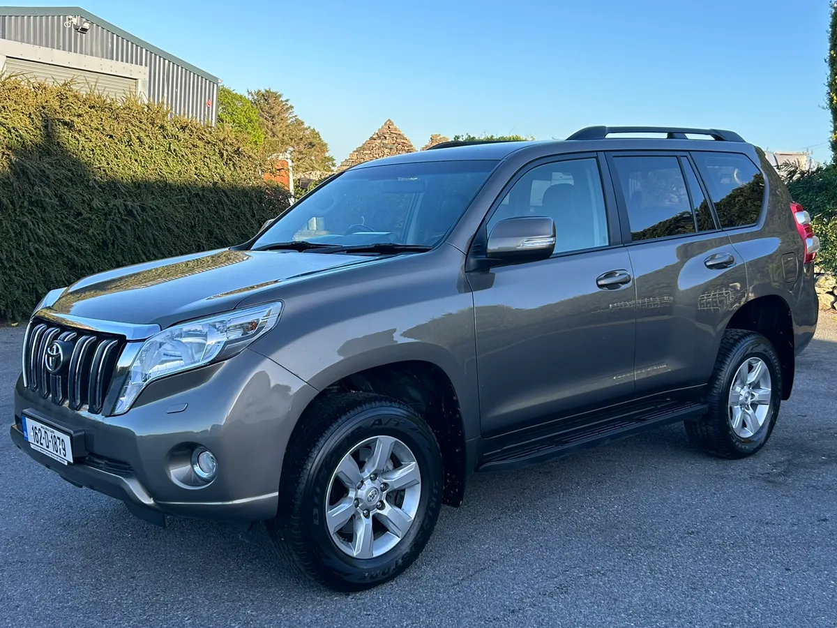 2016 Toyota landcruiser Business 2.8 - Image 3