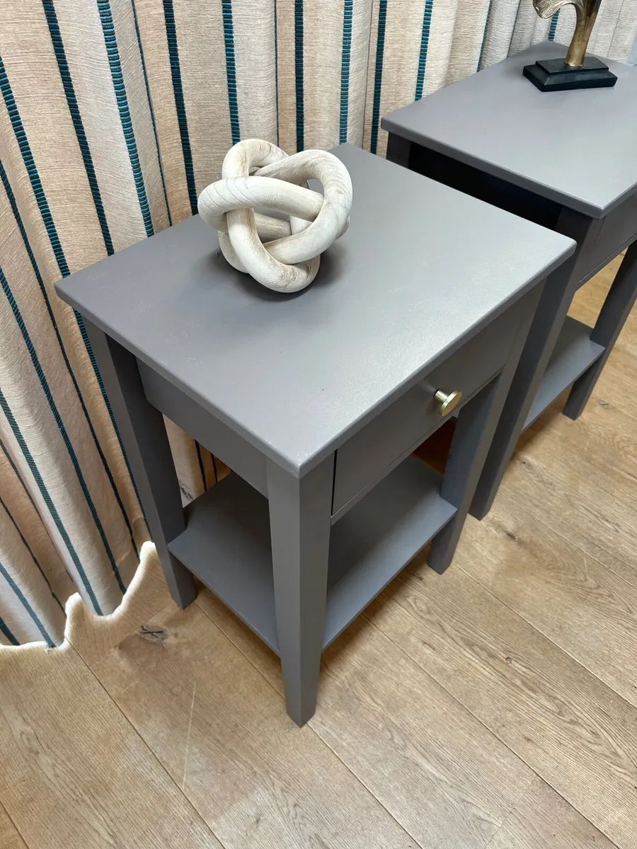 Lockers / side tables - Image 2