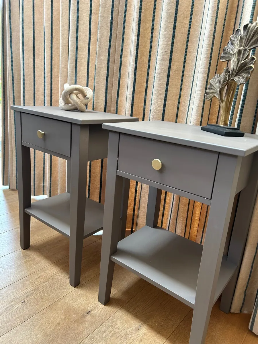 Lockers / side tables - Image 4