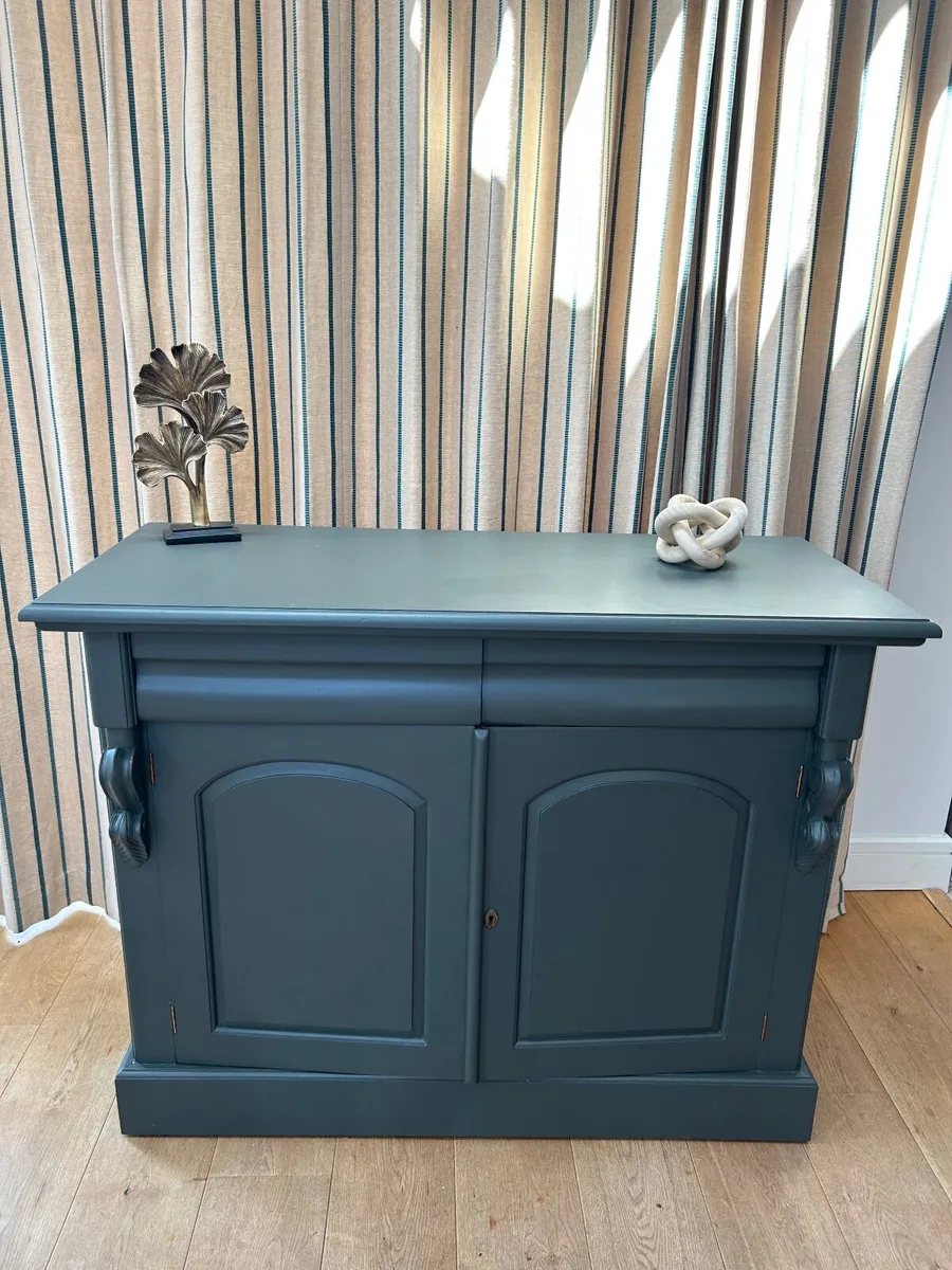 Sideboard / cabinet  / dresser - Image 1
