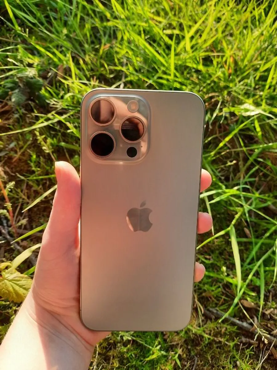 iphone 15 pro max - Image 1