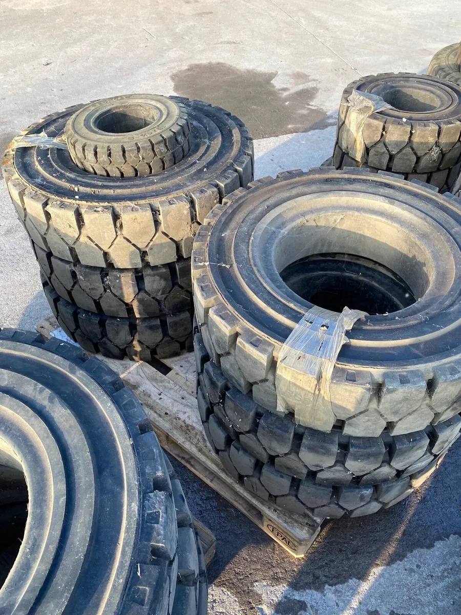 Forklift Tyres - Image 4