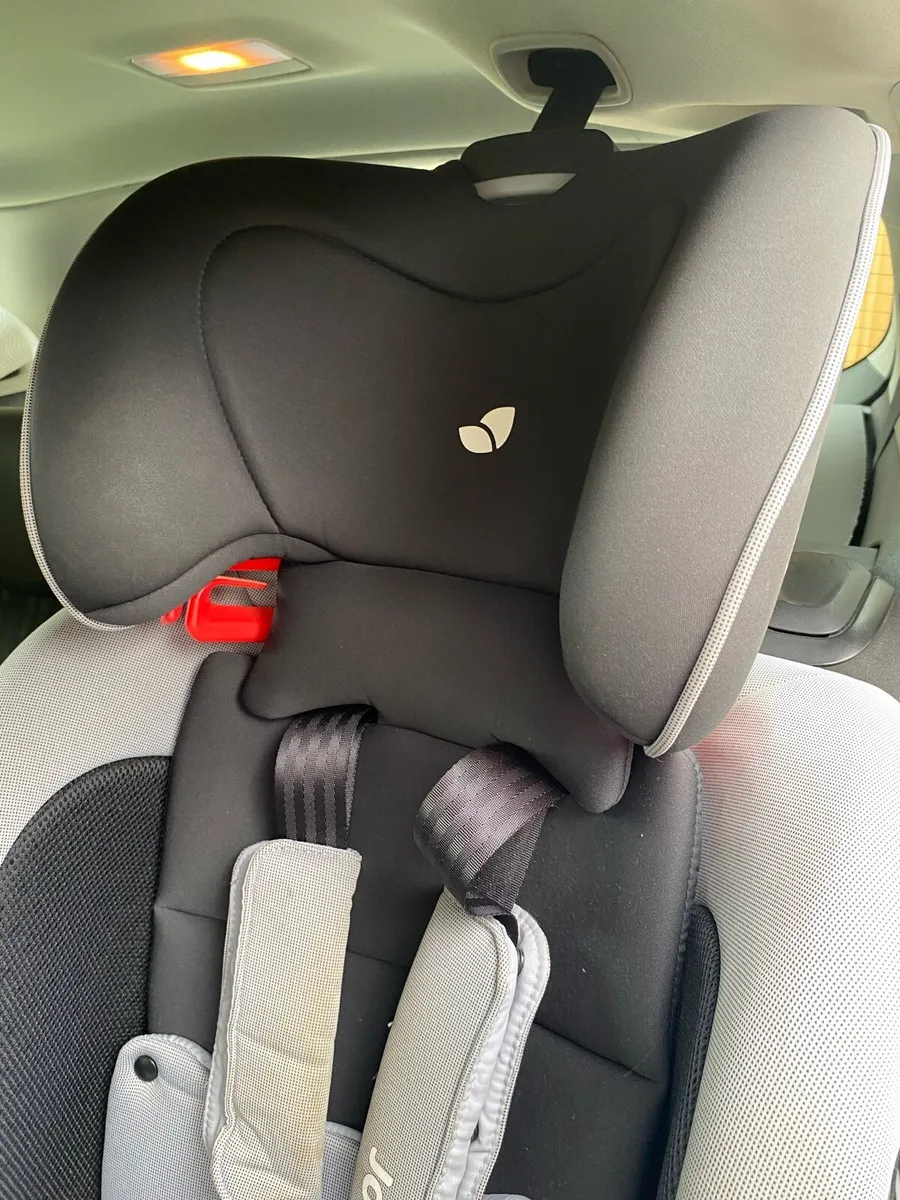 Joie car seat - Image 3