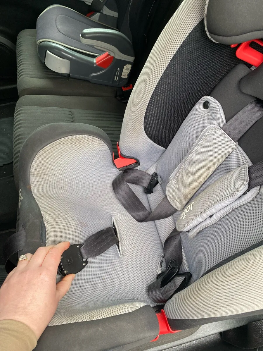 Joie car seat - Image 4