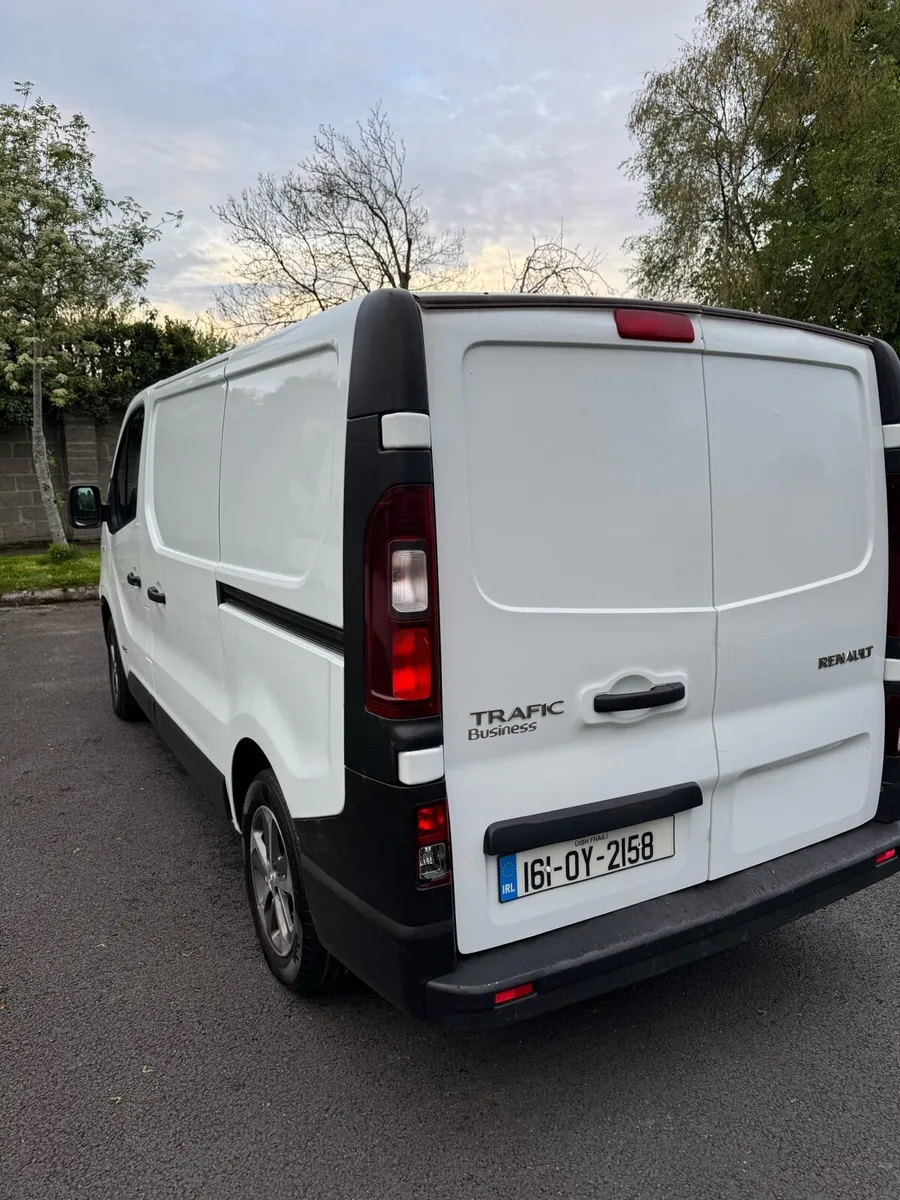 Renault Trafic 2016 - Image 4