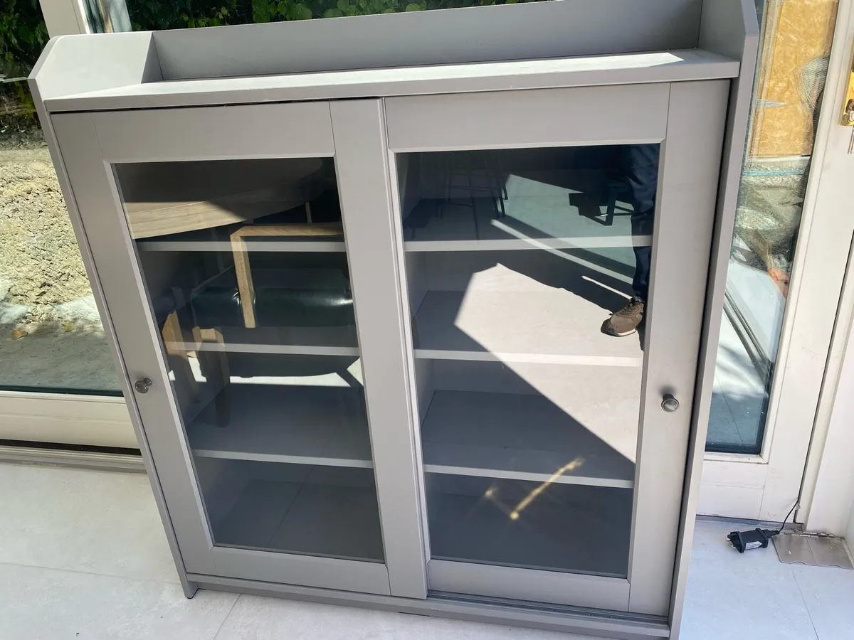 Glass door cabinet grey - Image 3