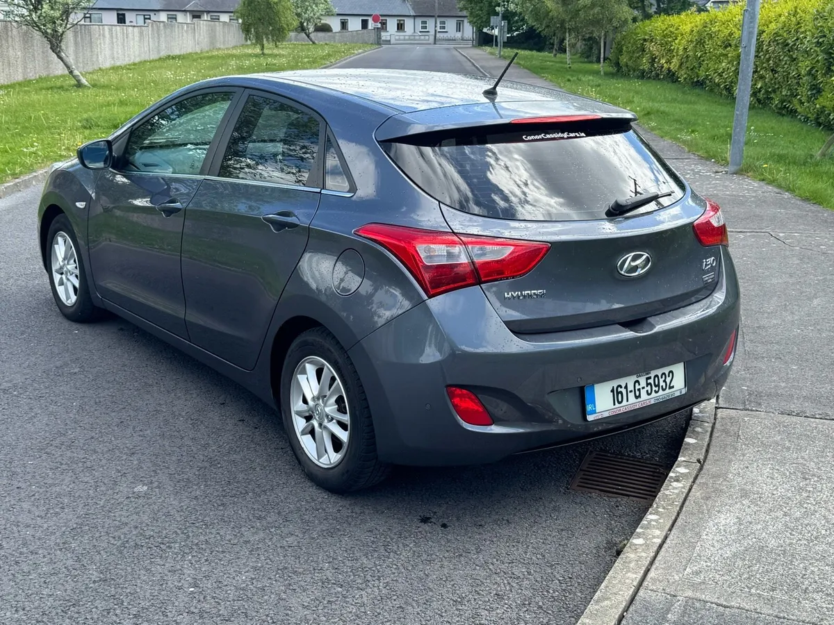 Hyundai I30 Low Mileage - Image 4