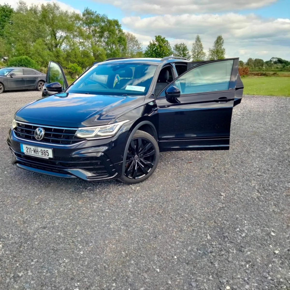 Volkswagen Tiguan 2021 - Image 1