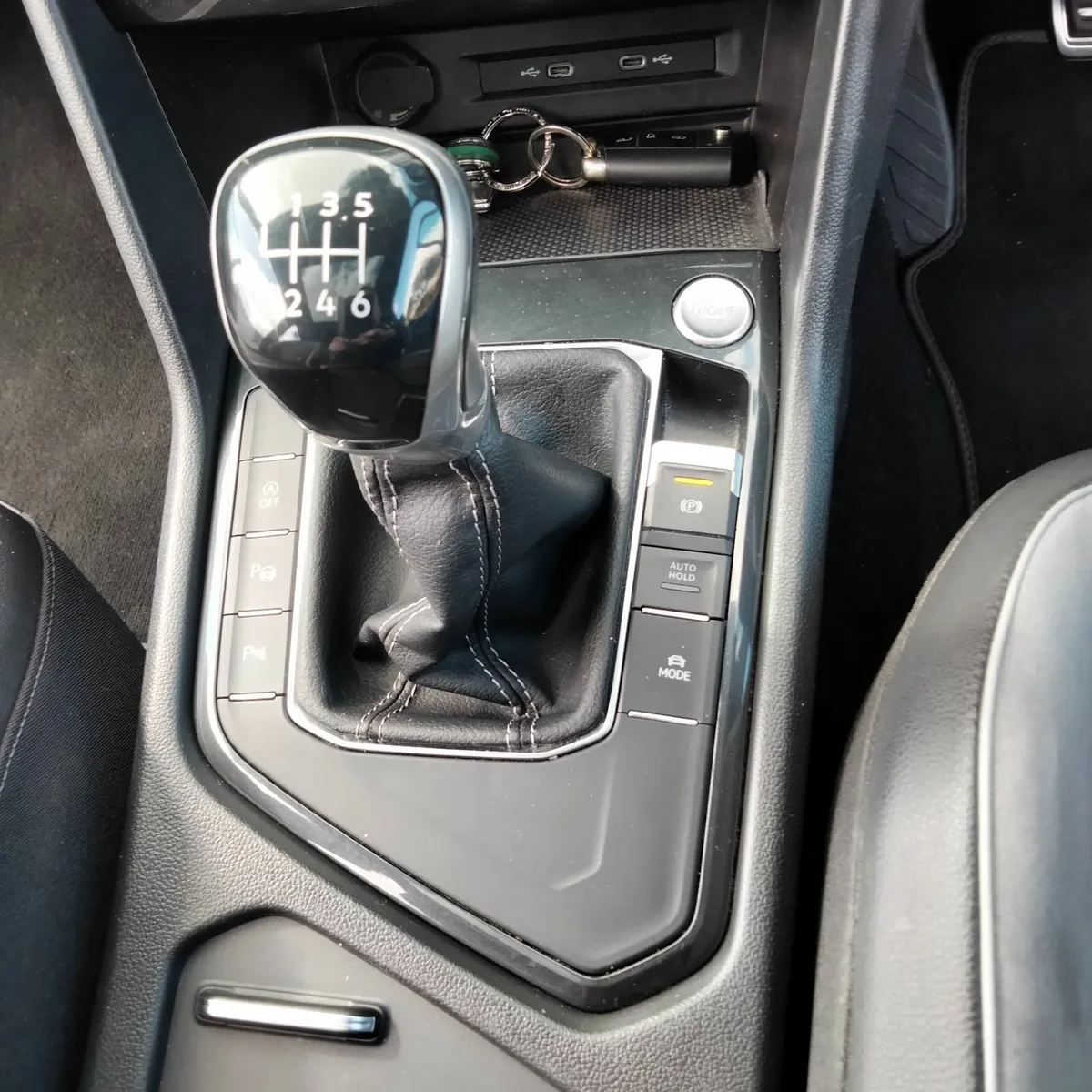 Volkswagen Tiguan 2021 - Image 3