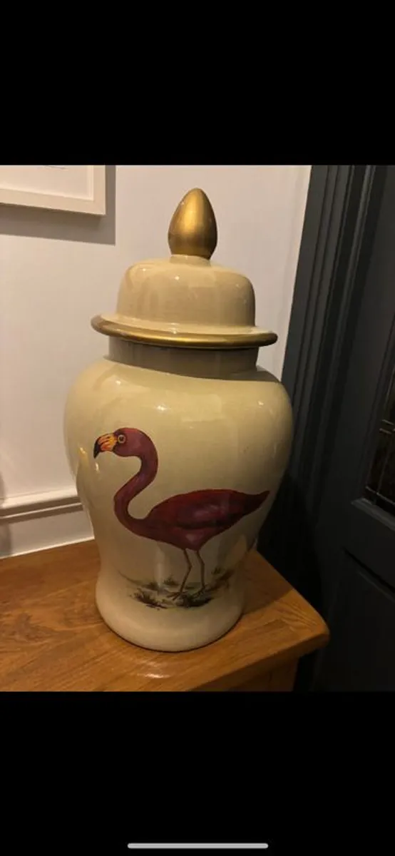 Large vase / - Image 1