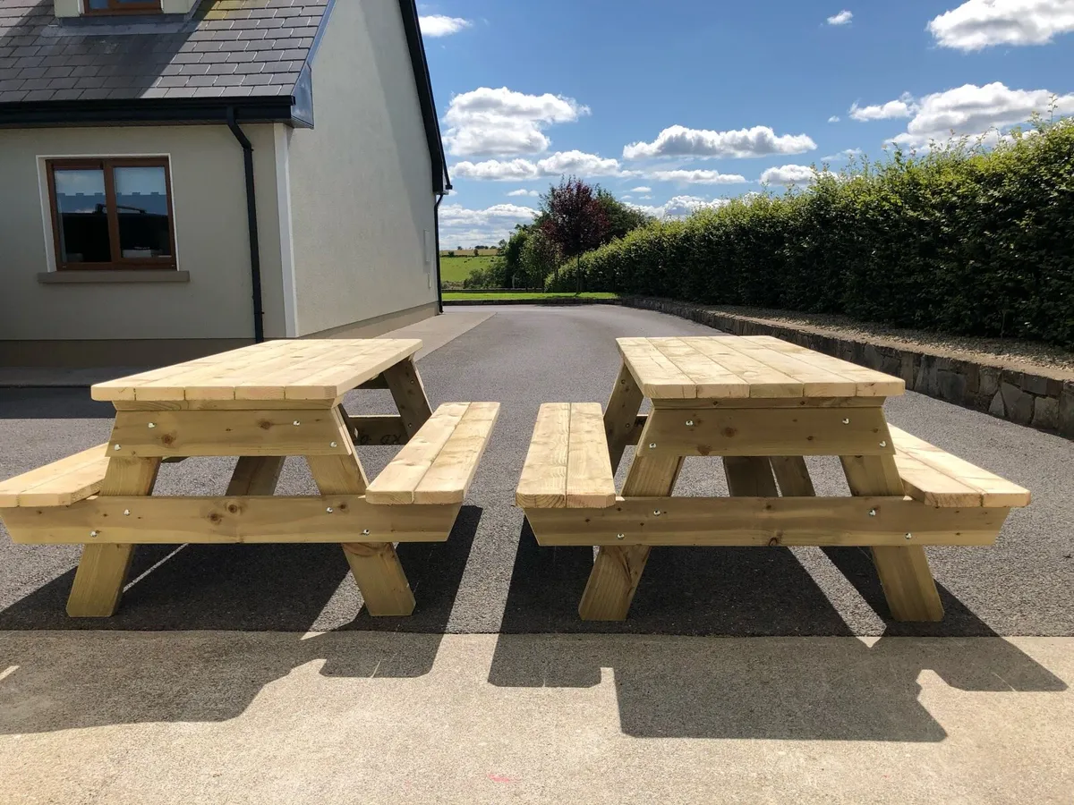 Heavy duty picnic bench - Image 4