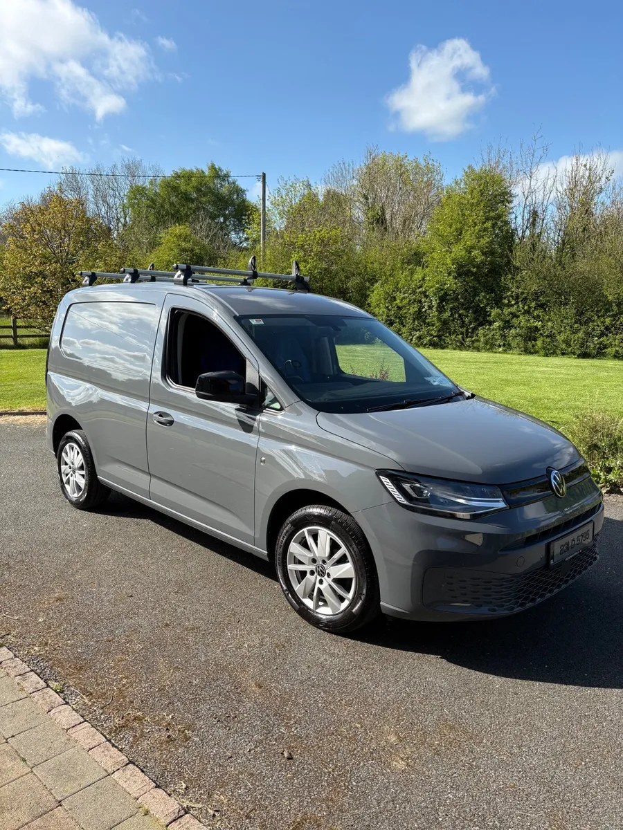 Volkswagen Caddy 2023 - Image 1
