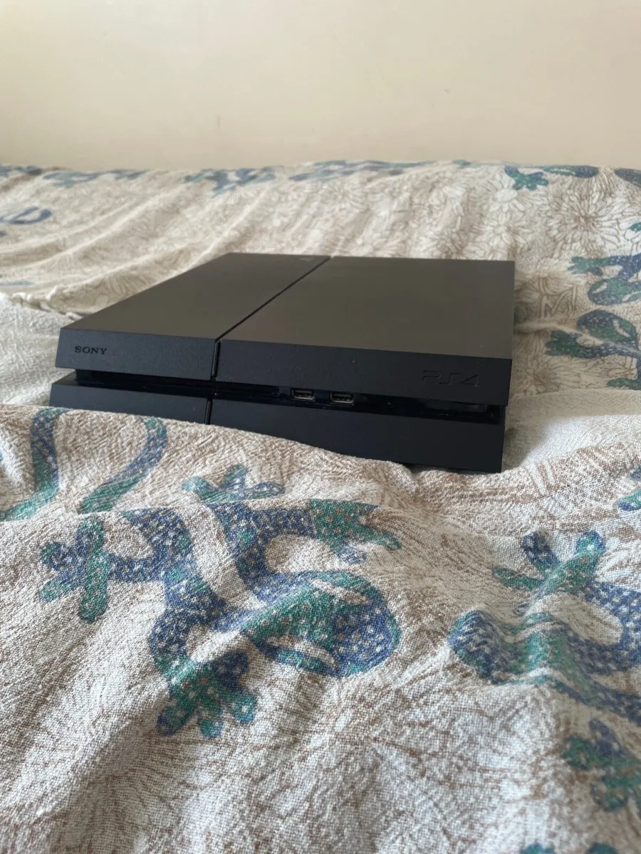 Playstation - Image 1
