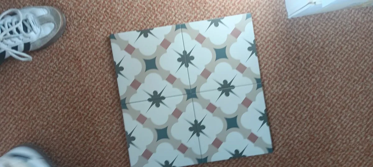 Amara warm patterned tiles - Image 3
