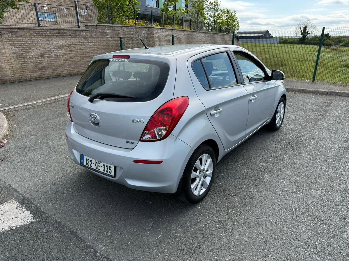 2013  Hyundai i20 1.2L Petrol Premium Manual [NCT] - Image 3