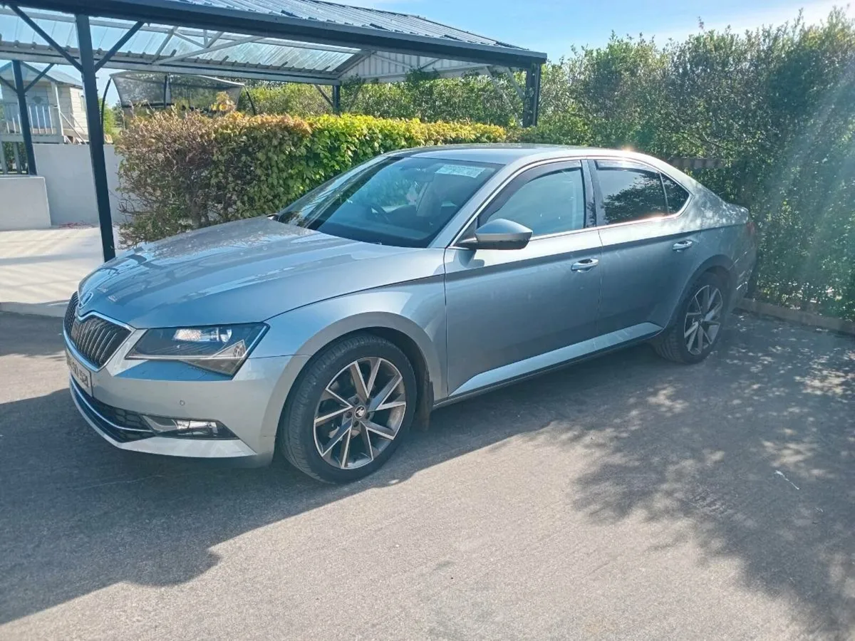 Skoda super 20 L 150 Full leather - Image 1