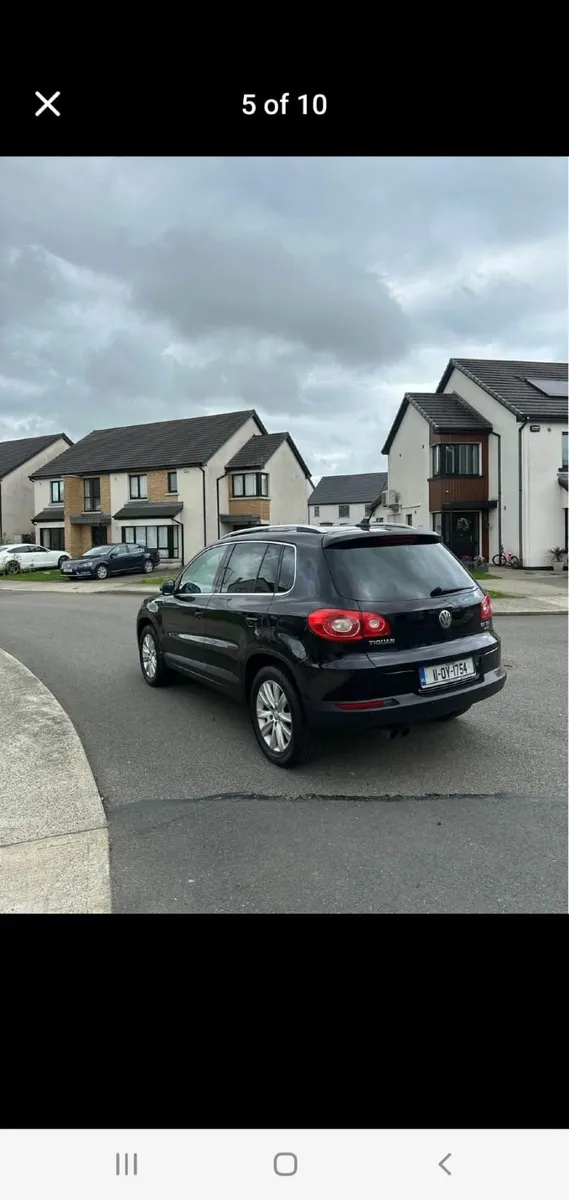 Volkswagen Tiguan 2011 - Image 2