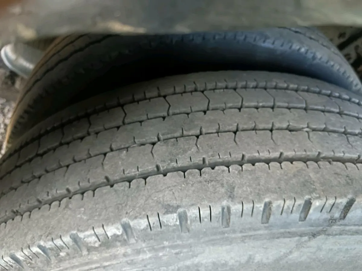 Truck - Image 3