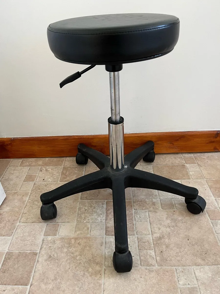 Stool adjustable  height - Image 2